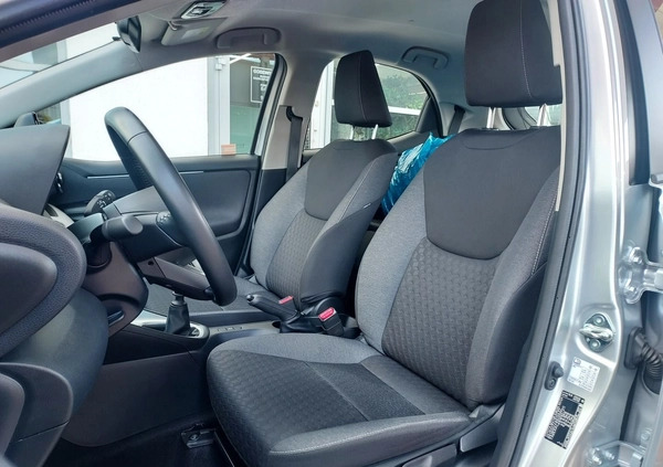 Toyota Yaris cena 72900 przebieg: 10150, rok produkcji 2023 z Września małe 172